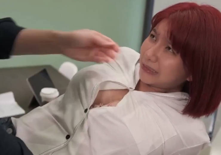 演艺圈浅规则 强迫口爆深喉暴力后入