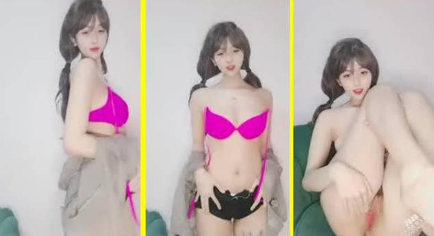 颜值不错的美女主播露脸激情大秀，颜值高身材好抖动骚奶子艳舞诱惑，掰开骚穴看特写展示，跟狼友互动撩骚